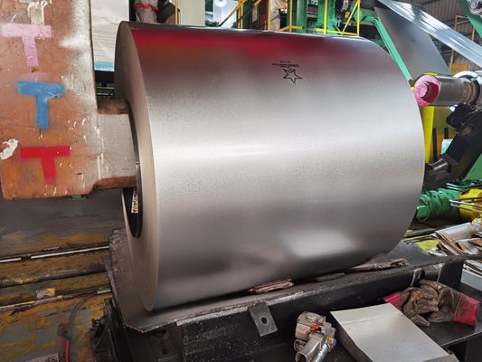 Wyprodukujący wytrzymałe kolorowo powlekane cewki aluminiowe o wytrzymałości na rozciąganie 150-550Mpa