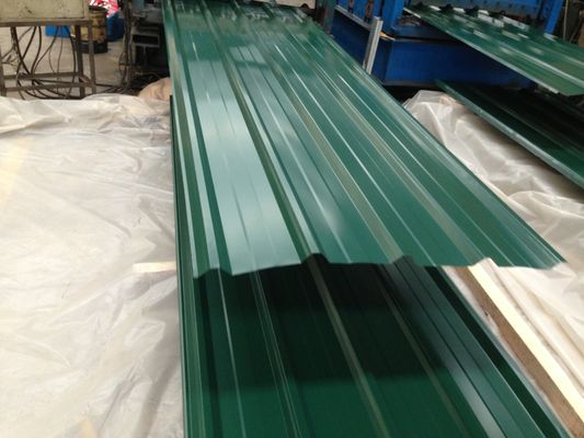 0.8MM Długotrwałe panele metalowe faliste Konstrukcja